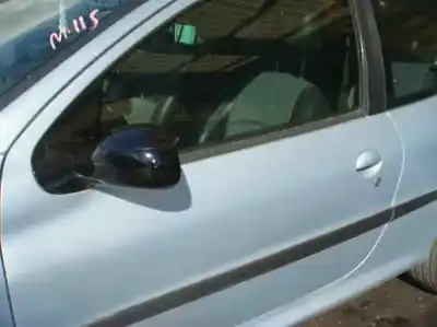 Veículo de Sucata peugeot 206 berlina 2.0 16v cat do ano 2001 alimentado rfn