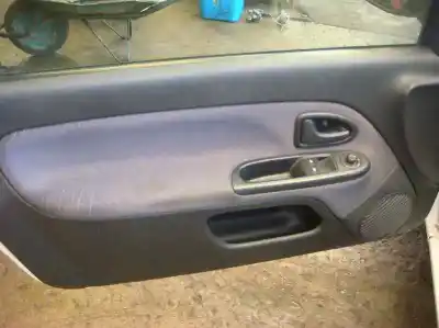 Здавання транспортного засобу renault clio ii fase ii (b/cb0) 1.5 dci diesel 64 cv / 47 kw року 2003 потужний k9k