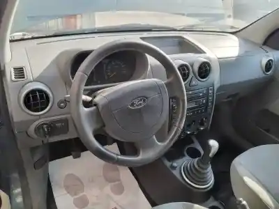 Veicolo di demolizione ford fusion (cbk) steel dell'anno 2003 alimentato f6ja