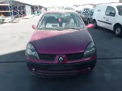 Здавання транспортного засобу RENAULT CLIO II FASE II (B/CB0) Base Authentique року 2001 потужний D7F G7