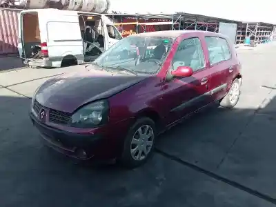 Здавання транспортного засобу renault clio ii fase ii (b/cb0) base authentique року 2001 потужний d7f g7