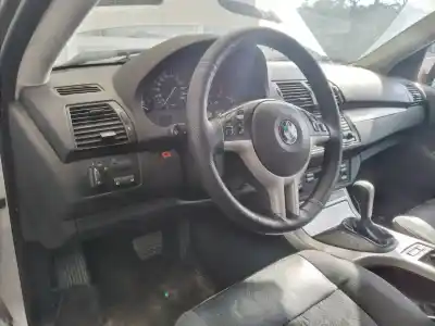 Veículo de Sucata bmw x5 (e53) 3.0d do ano 2002 alimentado 306d1