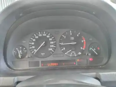 Veículo de Sucata bmw x5 (e53) 3.0d do ano 2002 alimentado 306d1