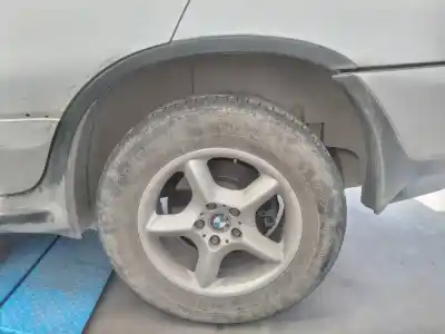 Veículo de Sucata bmw x5 (e53) 3.0d do ano 2002 alimentado 306d1