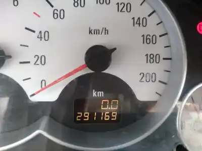 Здавання транспортного засобу opel corsa c cosmo року 2005 потужний z13dt