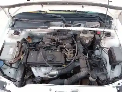 Veicolo di demolizione citroen saxo 1.1 seduction dell'anno 1998 alimentato hdz