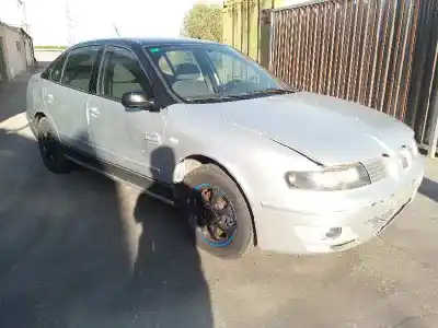 Sloopvoertuig seat toledo (1m2) signo van het jaar 2000 aangedreven ahf