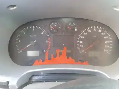 Sloopvoertuig seat toledo (1m2) signo van het jaar 2000 aangedreven ahf