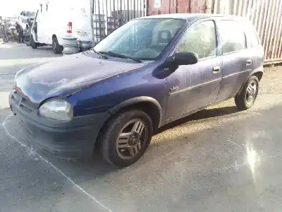 Veicolo di demolizione opel corsa b viva dell'anno 1996 alimentato x17d