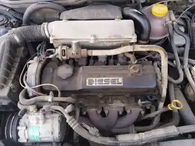 Veicolo di demolizione opel corsa b viva dell'anno 1996 alimentato x17d