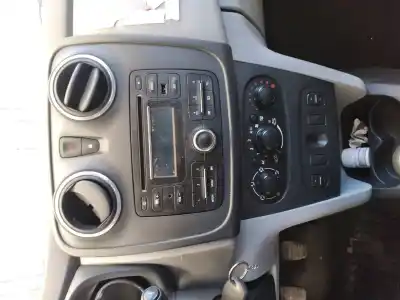 Veicolo di demolizione dacia logan ambiance dell'anno 2014 alimentato k9kc6