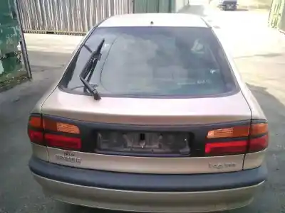 Здавання транспортного засобу renault laguna (b56) 1.6 16v rt року 1999 потужний k4m f7