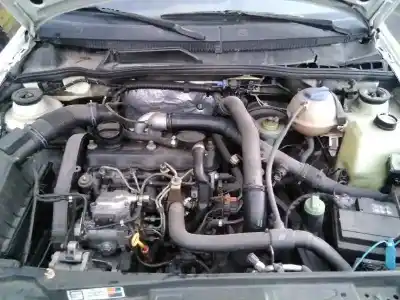 Veicolo di demolizione seat cordoba berlina (6k2) sxe dell'anno 1997 alimentato ahu