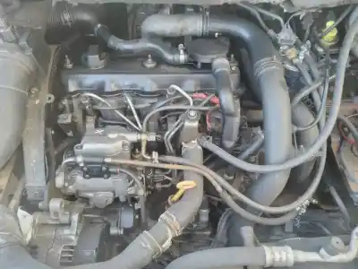 Veículo de Sucata ford galaxy (vx) core glx do ano 2001 alimentado ahu