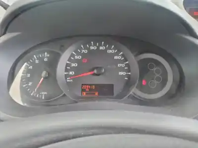 Veículo de Sucata renault kangoo furgón confort do ano 2011 alimentado k9ka8