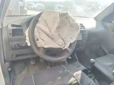 Veicolo di demolizione seat ibiza (6k1) stella dell'anno 2002 alimentato aqm