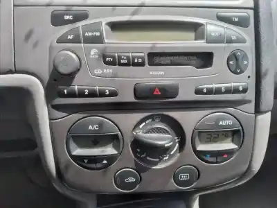 Veículo de Sucata nissan primera berlina (p11) elegance do ano 2000 alimentado qg18