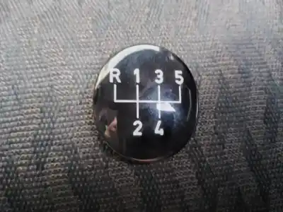 Véhicule à la ferraille bmw serie 3 berlina (e46) 320d de l'année 2001 alimenté 204d1