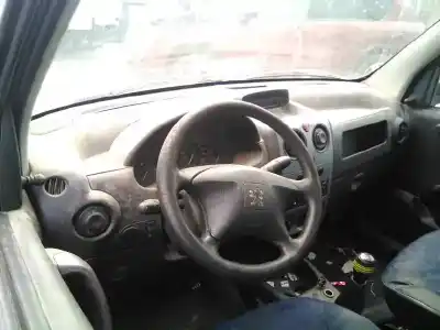 Veicolo di demolizione peugeot partner (s2) combiespace dell'anno 2006 alimentato wjy