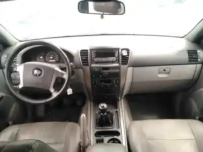 Vehicul casat kia sorento 2.5 crdi ex al anului 2006 alimentat d4cb