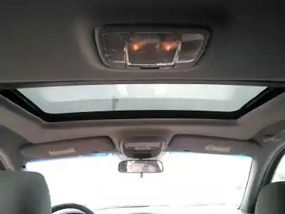 Vehicul casat kia sorento 2.5 crdi ex al anului 2006 alimentat d4cb