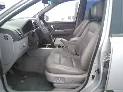 Vehicul casat kia sorento 2.5 crdi ex al anului 2006 alimentat d4cb