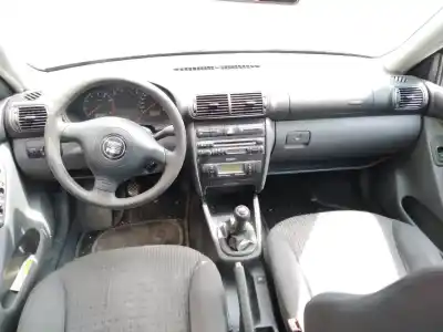 Vehicul casat seat toledo (1m2) stella al anului 2002 alimentat bcb