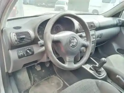 Vehicul casat seat toledo (1m2) stella al anului 2002 alimentat bcb