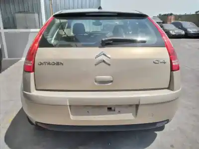 Veículo de Sucata citroen c4 berlina vtr plus do ano 2004 alimentado nfu