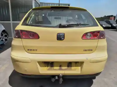 Veículo de Sucata seat ibiza (6l1) stella do ano 2003 alimentado azq