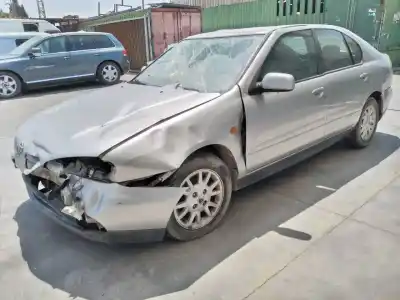 Veículo de Sucata nissan primera berlina (p11) comfort do ano 2000 alimentado cd20
