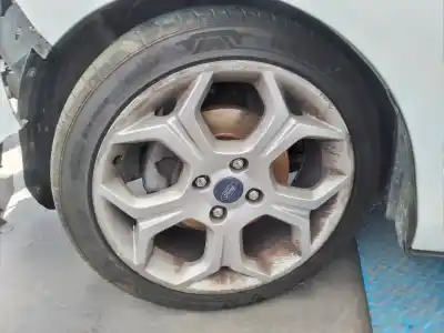 Scrapping Vehicle ford b-max titanium of the year 2013 powered sfjb