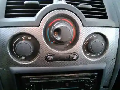 Hurda Aracı renault megane ii berlina 5p confort authentique yılın 2003 güçlü k4m t7