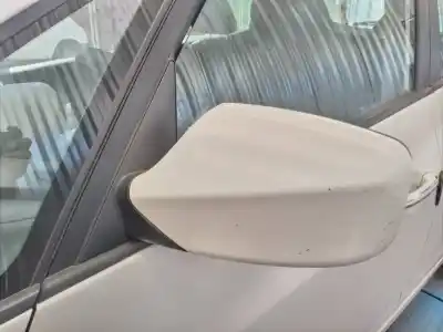 Véhicule à la ferraille hyundai ix20 gls comfort de l'année 2013 alimenté d4fc