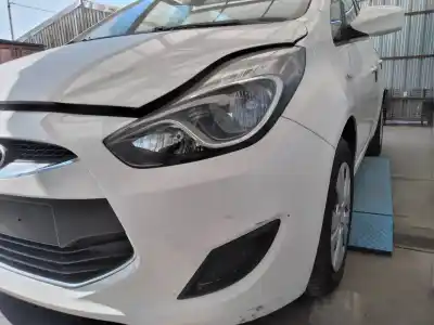 Véhicule à la ferraille hyundai ix20 gls comfort de l'année 2013 alimenté d4fc