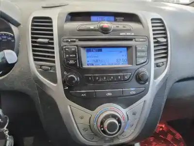 Véhicule à la ferraille hyundai ix20 gls comfort de l'année 2013 alimenté d4fc