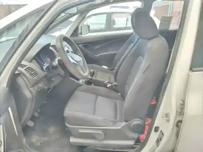 Véhicule à la ferraille hyundai ix20 gls comfort de l'année 2013 alimenté d4fc