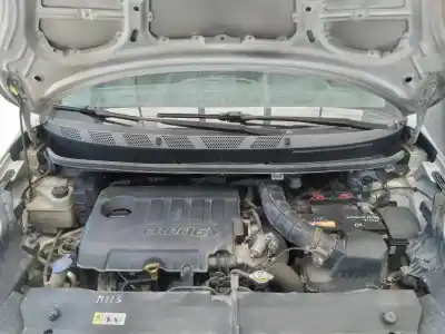 Véhicule à la ferraille hyundai ix20 gls comfort de l'année 2013 alimenté d4fc