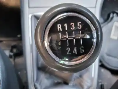 Veículo de Sucata opel astra h berlina edition do ano 2006 alimentado z19dth