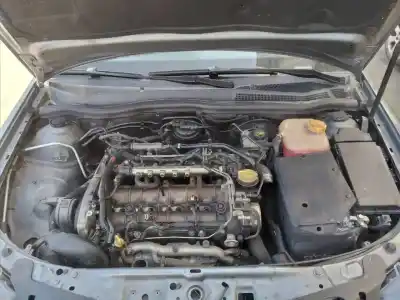 Veículo de Sucata opel astra h berlina edition do ano 2006 alimentado z19dth