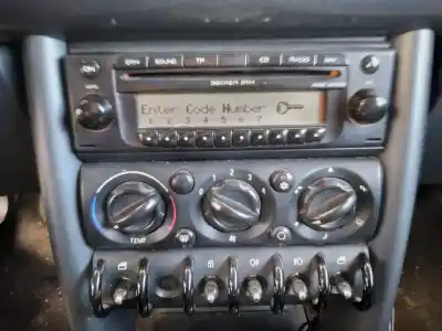 Scrapping Vehicle bmw mini (r50,r53) one of the year 2003 powered w10b16a