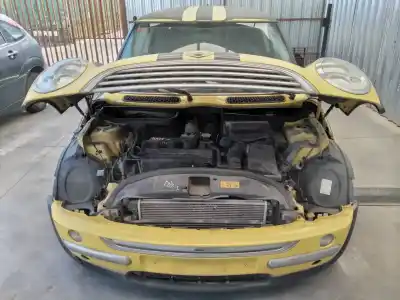 Scrapping Vehicle bmw mini (r50,r53) one of the year 2003 powered w10b16a