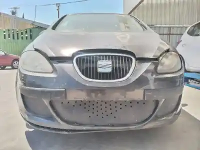 Vehicul casat seat altea (5p1) reference al anului 2004 alimentat bjb