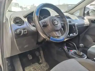 Vehicul casat seat altea (5p1) reference al anului 2004 alimentat bjb