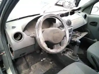 Veículo de Sucata dacia logan ambiance do ano 2007 alimentado k7m f7