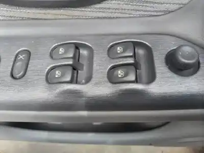 Здавання транспортного засобу renault laguna (b56) 1.9 dci diesel cat року 2000 потужний f9qb7