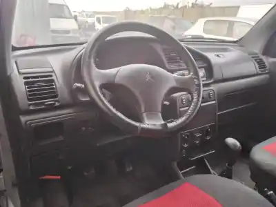 Veículo de Sucata citroen berlingo 1.9 d x familiar do ano 1999 alimentado wjz