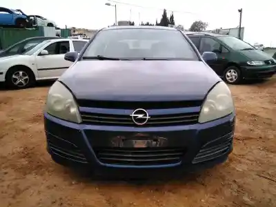 Sloopvoertuig OPEL ASTRA H BERLINA Cosmo van het jaar 2004 aangedreven Z17DTH