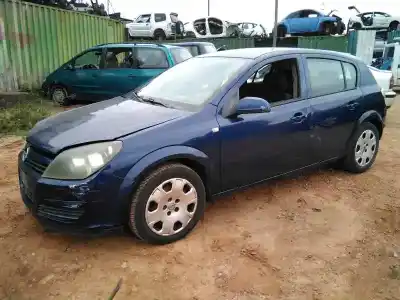 Veículo de Sucata opel astra h berlina cosmo do ano 2004 alimentado z17dth