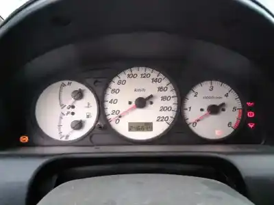 Veículo de Sucata mazda premacy (cp) td active do ano 2002 alimentado rf